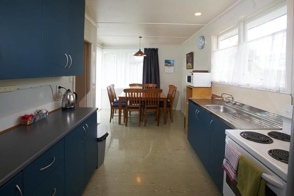 אגם טה אנאו Accommodation Fiordland -The Three Bedroom House At 226A Milford Road מראה חיצוני תמונה