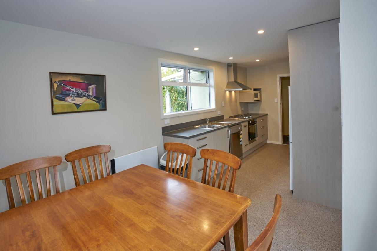 אגם טה אנאו Accommodation Fiordland -The Three Bedroom House At 226A Milford Road מראה חיצוני תמונה